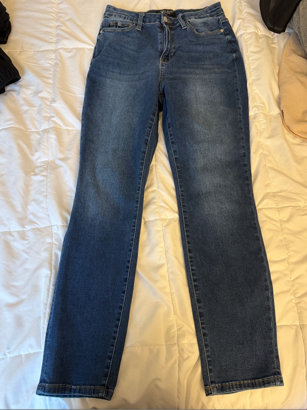 Judy Blue Mid-Rise Straight Leg Jeans — Indigo Blue Wash